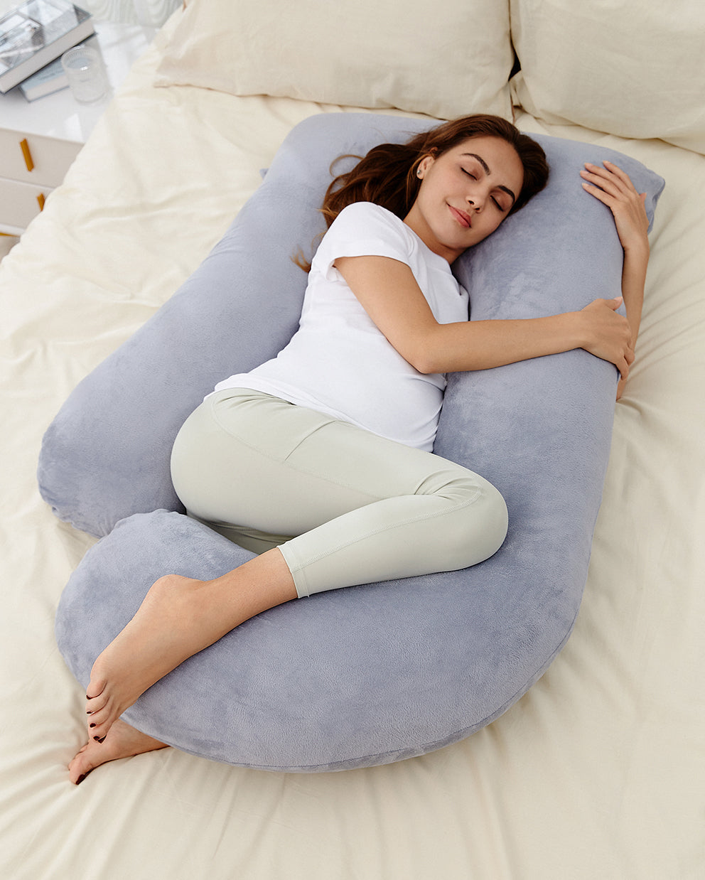momcozy-huggable-u-f-rmiges-schwangerschaftskissen image 2