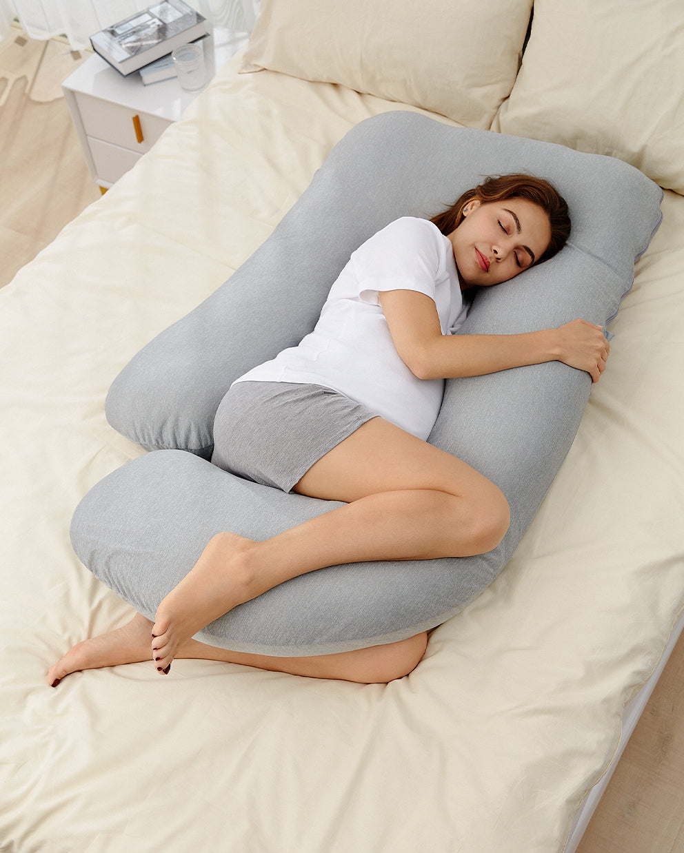 momcozy-huggable-u-f-rmiges-schwangerschaftskissen image 8