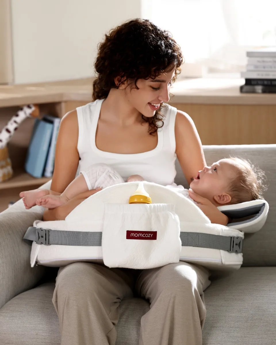 momcozy-memory-foam-stillkissen image 1